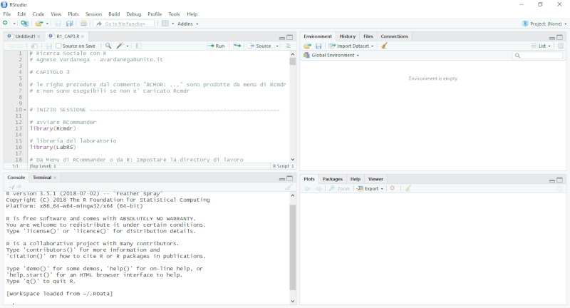 Interfaccia di RStudio Interfaccia di RStudio